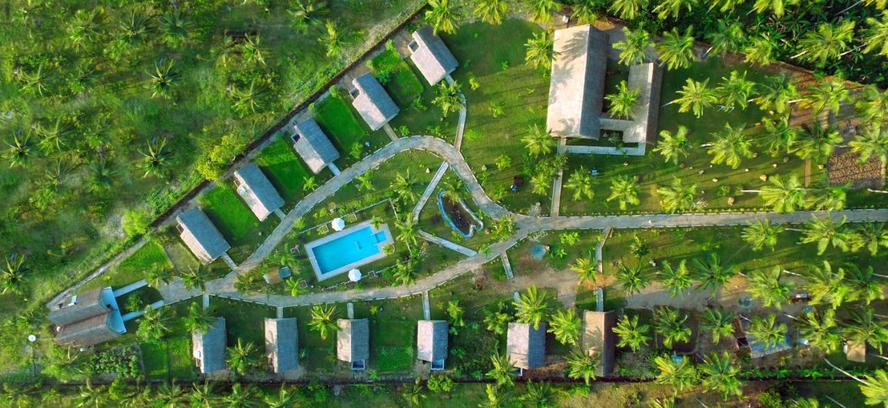 Coco Village Hotel Chilaw Bangadeniya Ngoại thất bức ảnh