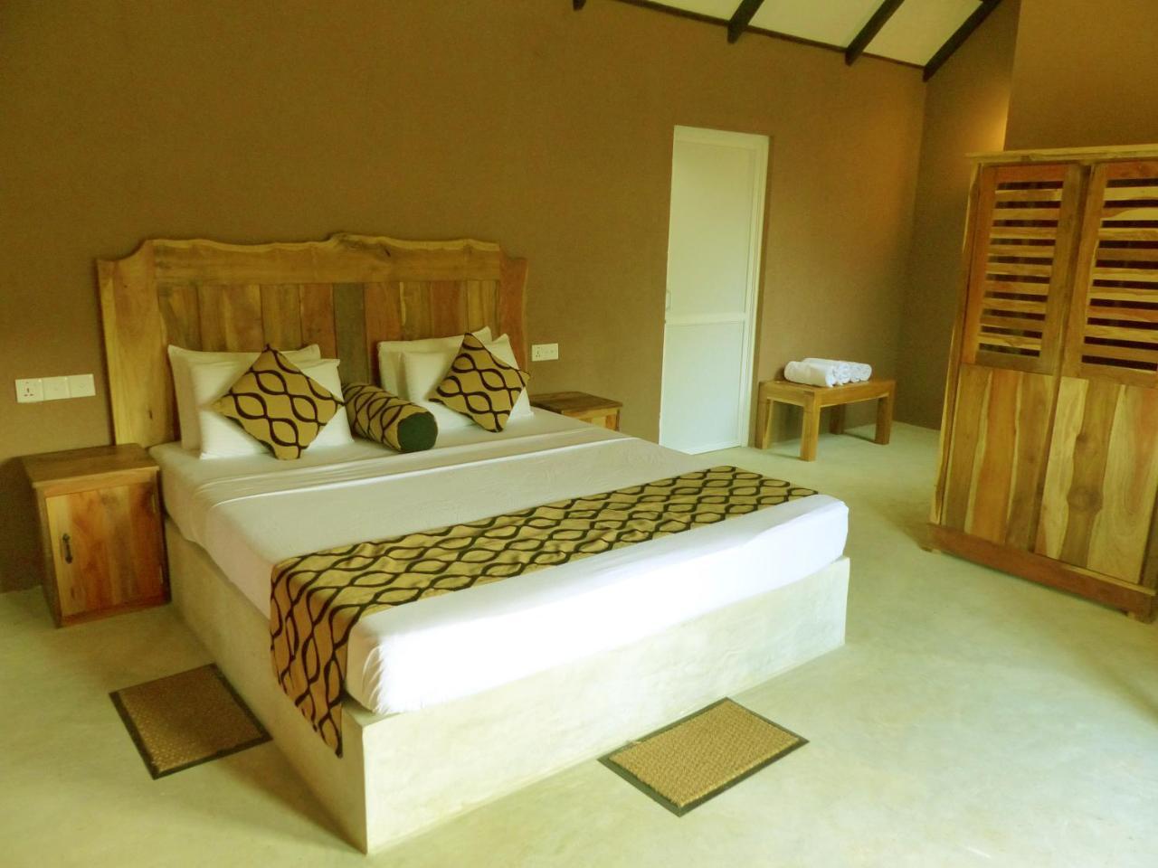 Coco Village Hotel Chilaw Bangadeniya Ngoại thất bức ảnh