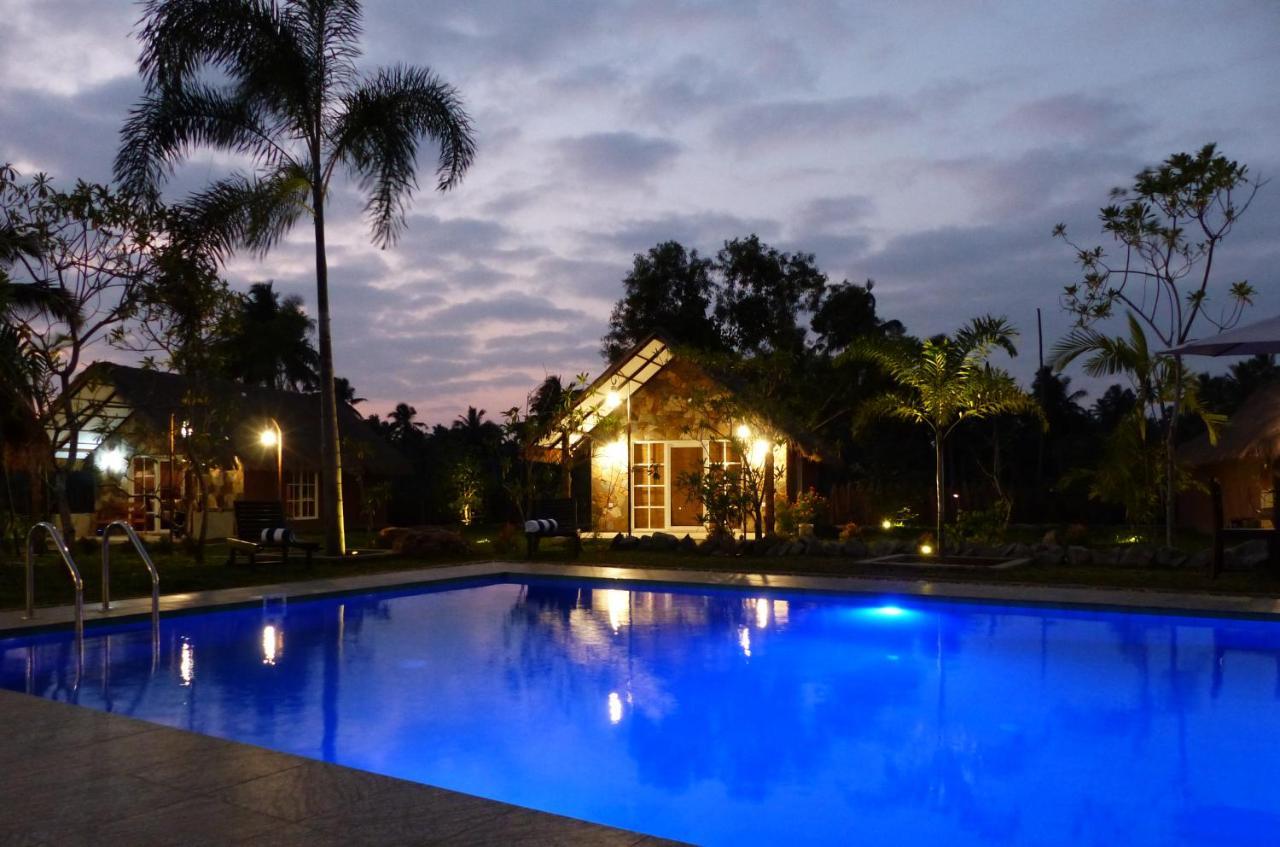 Coco Village Hotel Chilaw Bangadeniya Ngoại thất bức ảnh