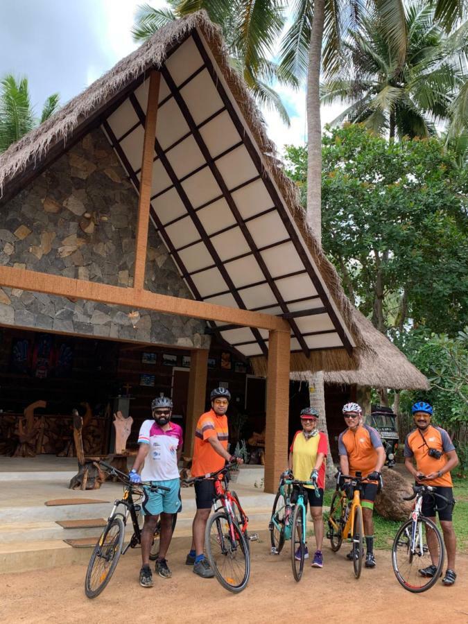 Coco Village Hotel Chilaw Bangadeniya Ngoại thất bức ảnh